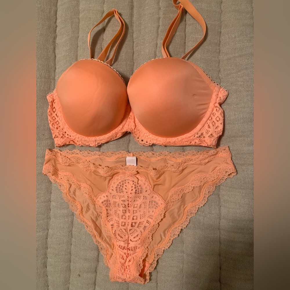 Victoria Secret bra and panty set